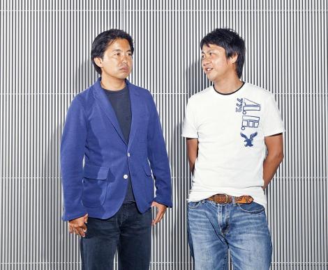 Takeshi Igarashi (esquerda) e Toshimasa Aoki, que ajudou a supervisionar o projeto do controlador DualShock 4